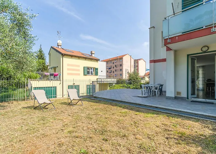2 Bedroom Stunning In Vado Ligure