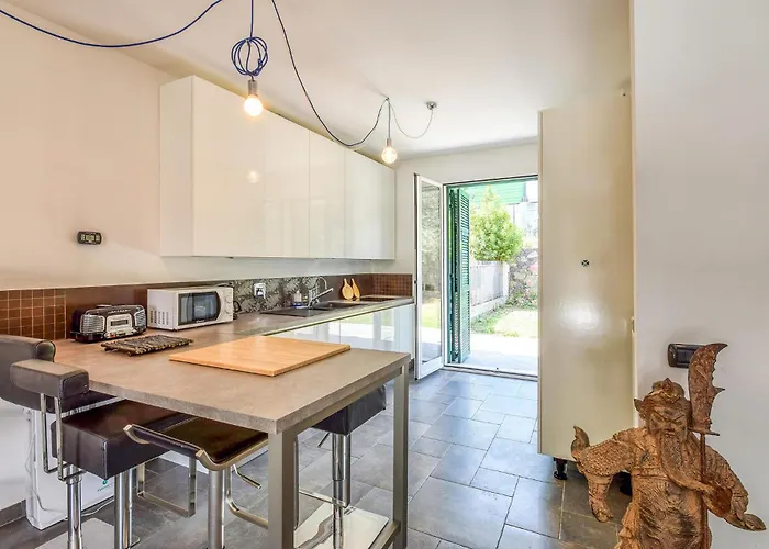2 Bedroom Stunning In 度假居